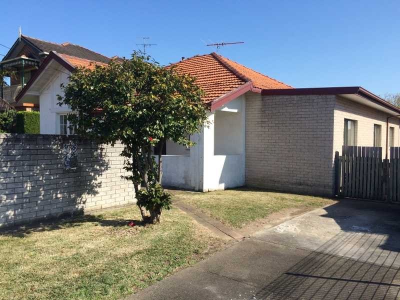 9 Zoeller St, Concord NSW 2137