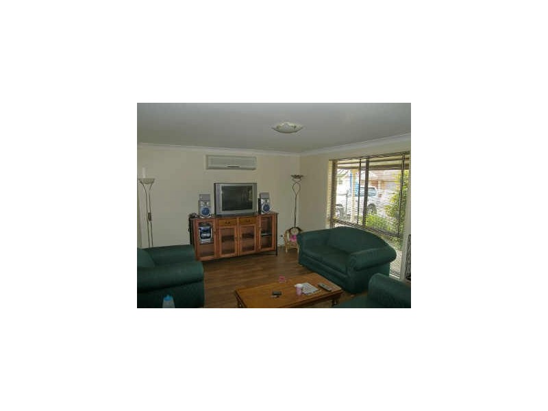 16 Standish Ave, Oakhurst NSW 2761