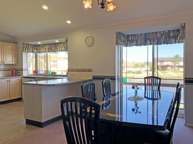 30 Thora Street, Sussex Inlet NSW 2540