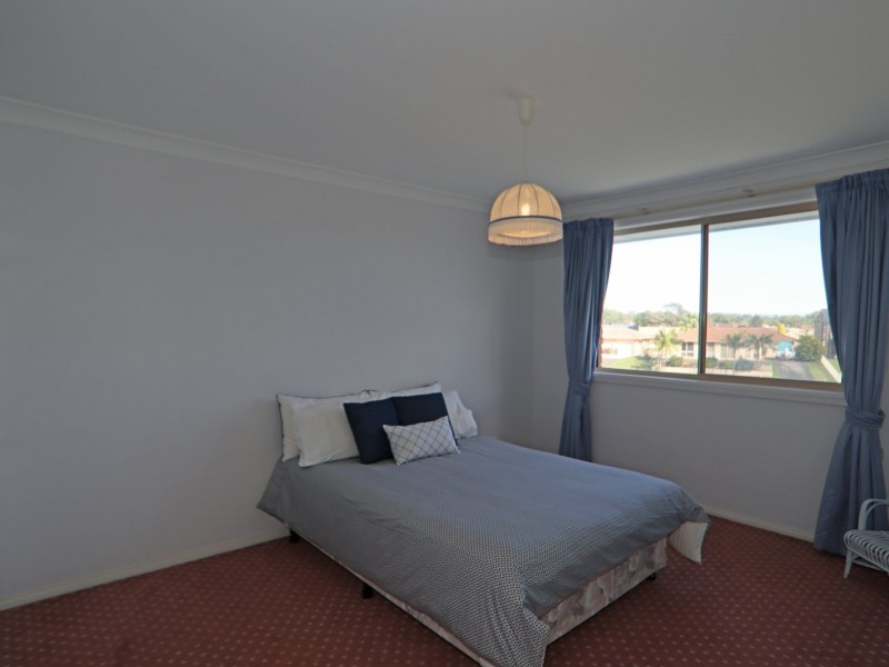 30 Thora Street, Sussex Inlet NSW 2540