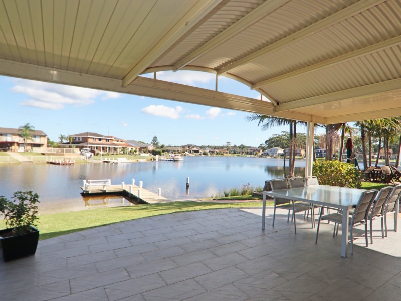 30 Thora Street, Sussex Inlet NSW 2540