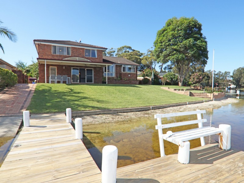 30 Thora Street, Sussex Inlet NSW 2540