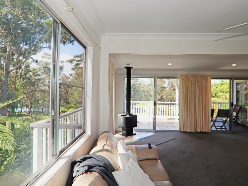 76 River Road, Sussex Inlet NSW 2540