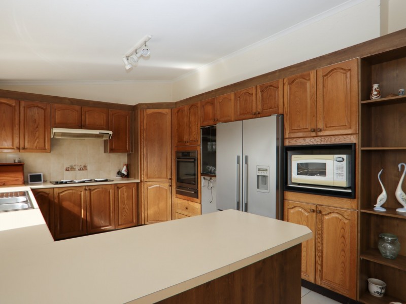 25 Dotterel Place, Sussex Inlet NSW 2540