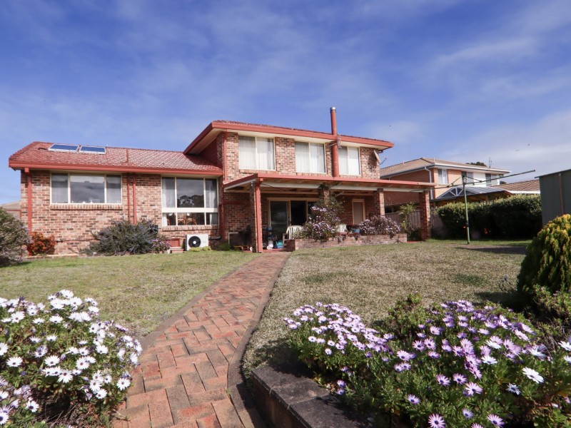 25 Dotterel Place, Sussex Inlet NSW 2540