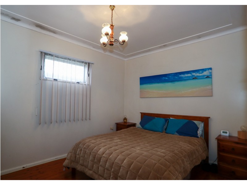 55 River Road, Sussex Inlet NSW 2540