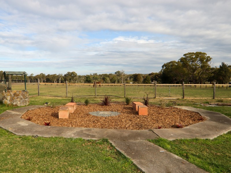 532 Sussex Inlet Road, Sussex Inlet NSW 2540