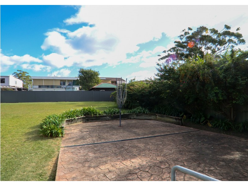 63 River Road, Sussex Inlet NSW 2540