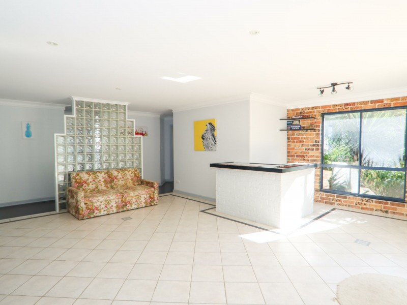 14 Inlet Avenue, Sussex Inlet NSW 2540