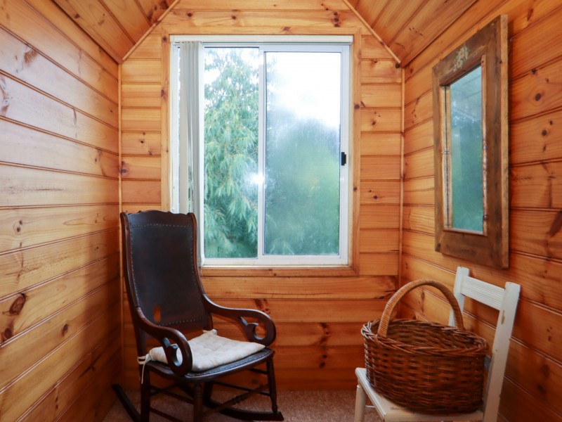 19 Iverison Road, Sussex Inlet NSW 2540