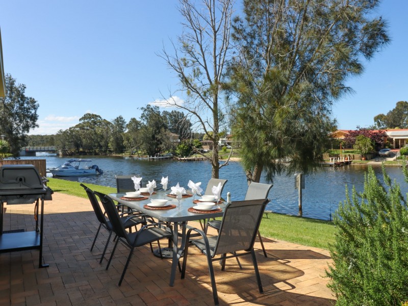 50 Jacobs Drive, Sussex Inlet NSW 2540