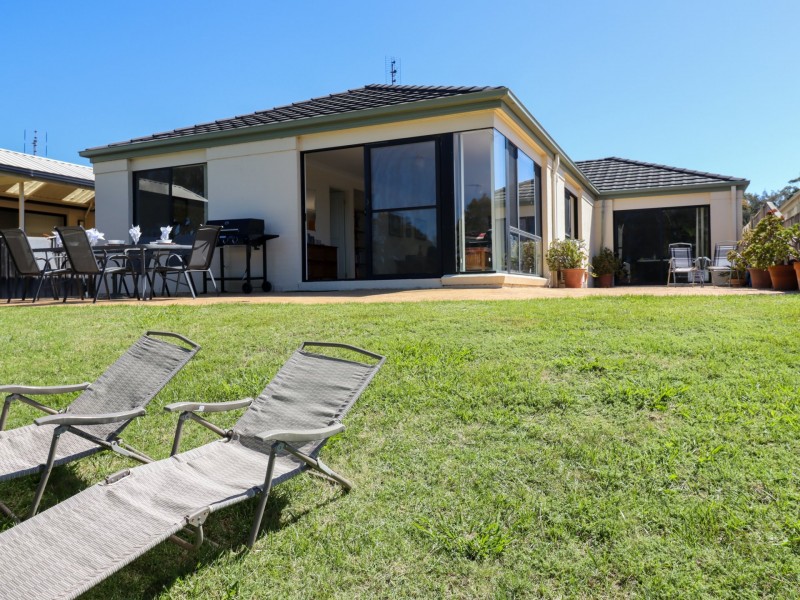 14/50 Jacobs Drive, Sussex Inlet NSW 2540