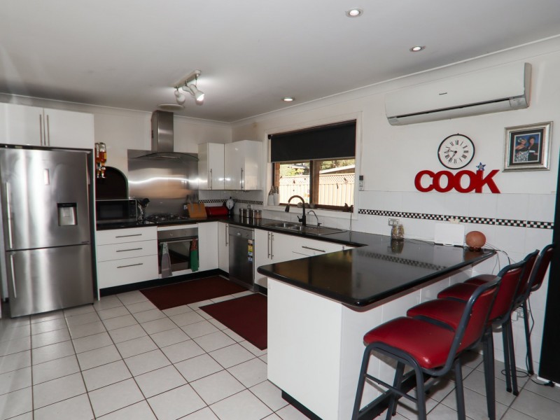 8 The Springs Avenue, Swanhaven NSW 2540