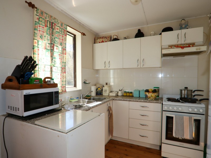 4 Banksia Street, Sussex Inlet NSW 2540