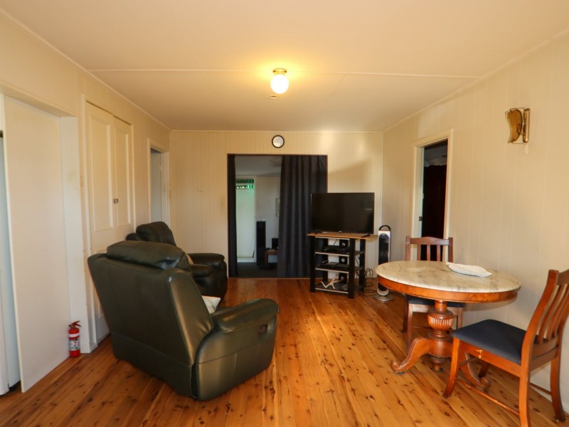 4 Banksia Street, Sussex Inlet NSW 2540