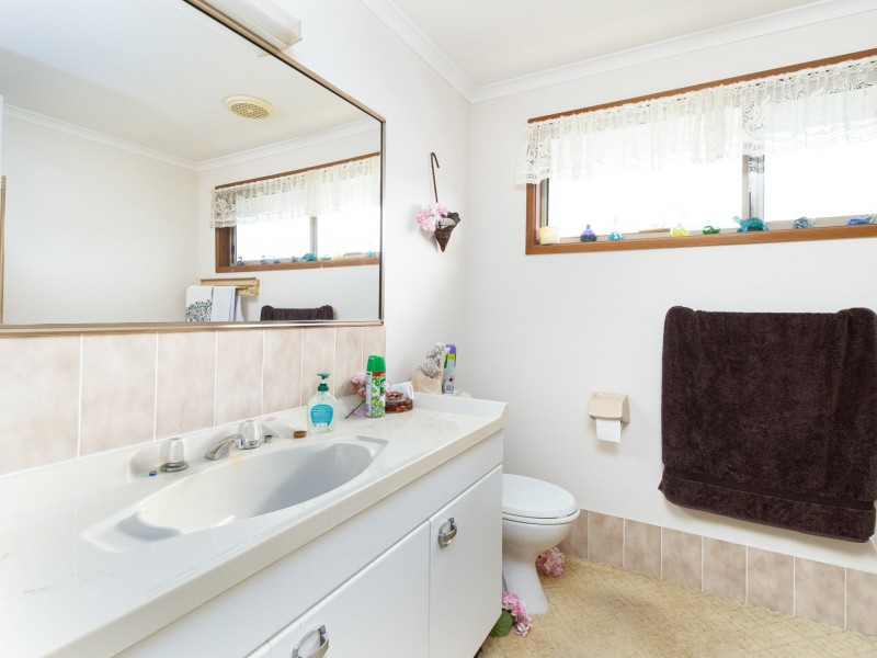 3 Coral Court, Sussex Inlet NSW 2540