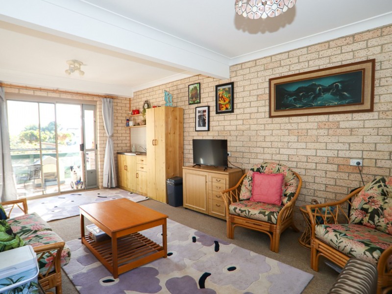 3 Coral Court, Sussex Inlet NSW 2540