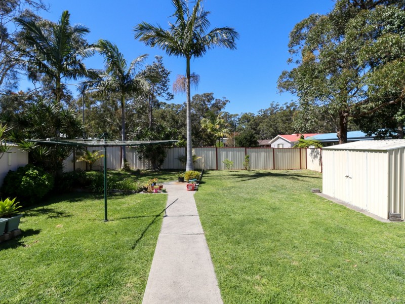 9 Pearl Close, Sussex Inlet NSW 2540