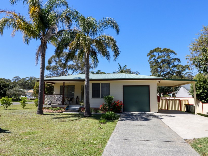 9 Pearl Close, Sussex Inlet NSW 2540