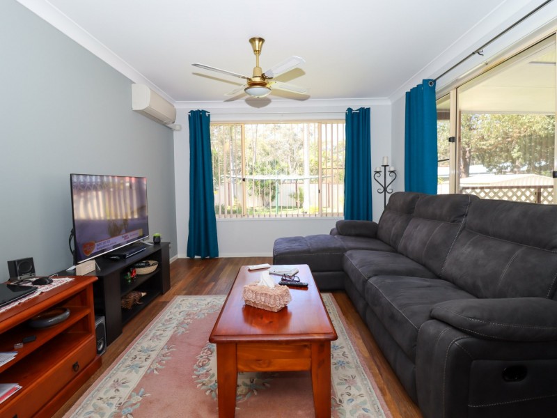 9 Pearl Close, Sussex Inlet NSW 2540