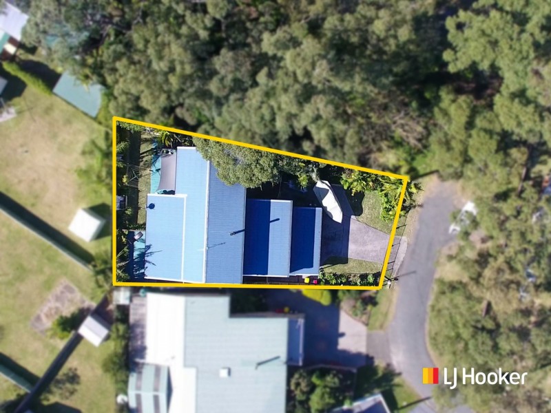 11 Ridge Avenue, Sussex Inlet NSW 2540