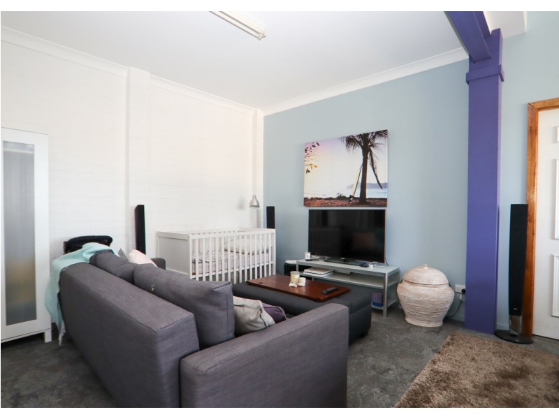 11 Ridge Avenue, Sussex Inlet NSW 2540