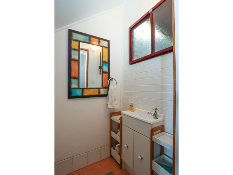 11 Ridge Avenue, Sussex Inlet NSW 2540