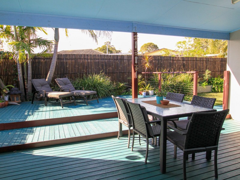 11 Ridge Avenue, Sussex Inlet NSW 2540