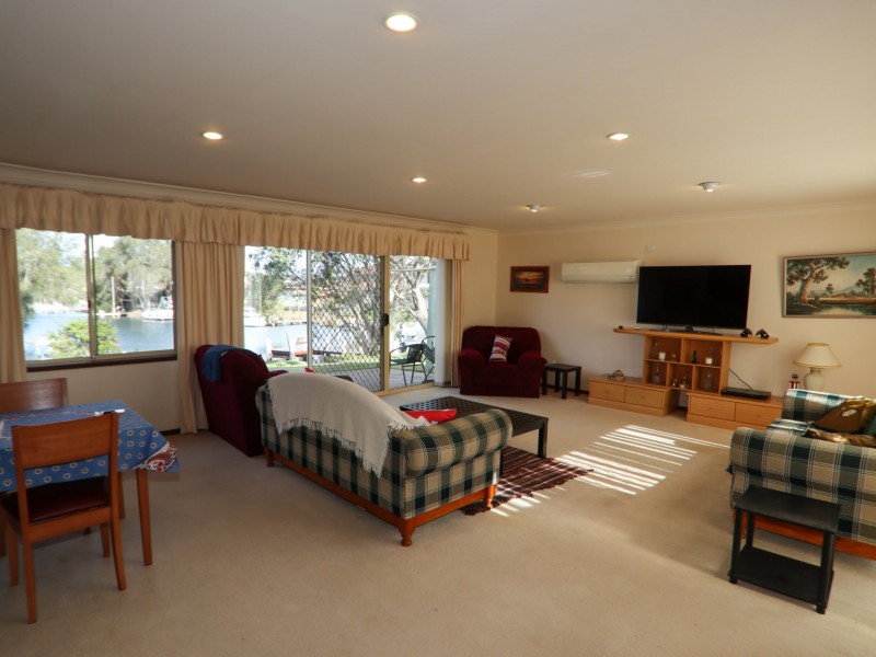 96 Jacobs Drive, Sussex Inlet NSW 2540