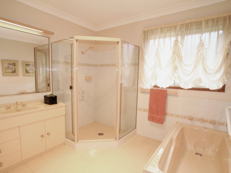 96 Jacobs Drive, Sussex Inlet NSW 2540