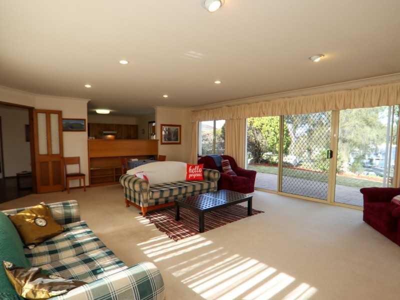 96 Jacobs Drive, Sussex Inlet NSW 2540