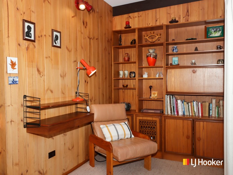 32 Suncrest Avenue, Sussex Inlet NSW 2540