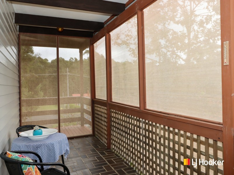 32 Suncrest Avenue, Sussex Inlet NSW 2540