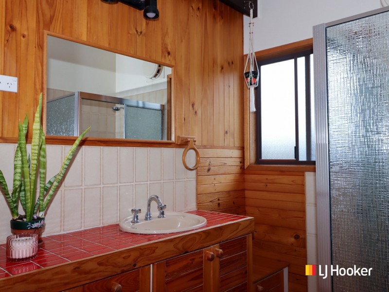 32 Suncrest Avenue, Sussex Inlet NSW 2540