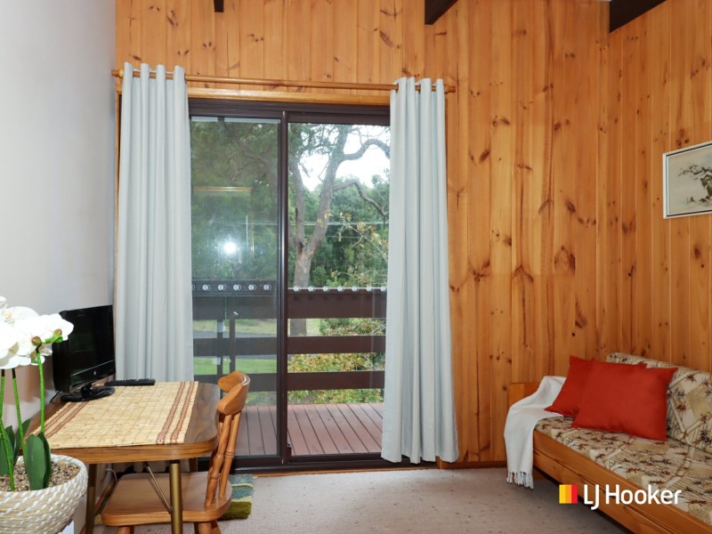 32 Suncrest Avenue, Sussex Inlet NSW 2540