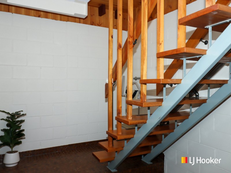 32 Suncrest Avenue, Sussex Inlet NSW 2540