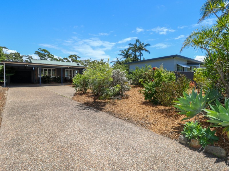 17 Lyons Road, Sussex Inlet NSW 2540
