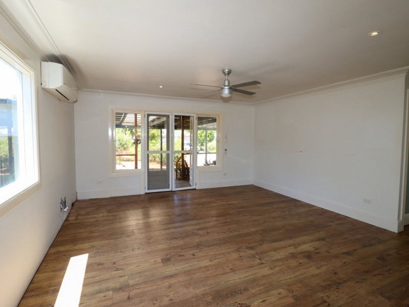 17 Lyons Road, Sussex Inlet NSW 2540