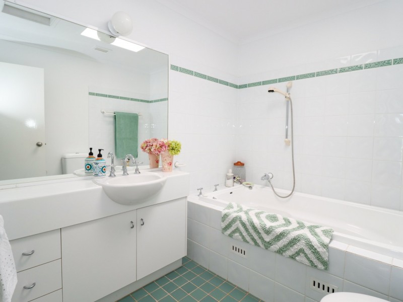 7/50 Jacobs Drive, Sussex Inlet NSW 2540