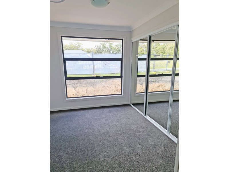 33 Bexhill Avenue, Sussex Inlet NSW 2540