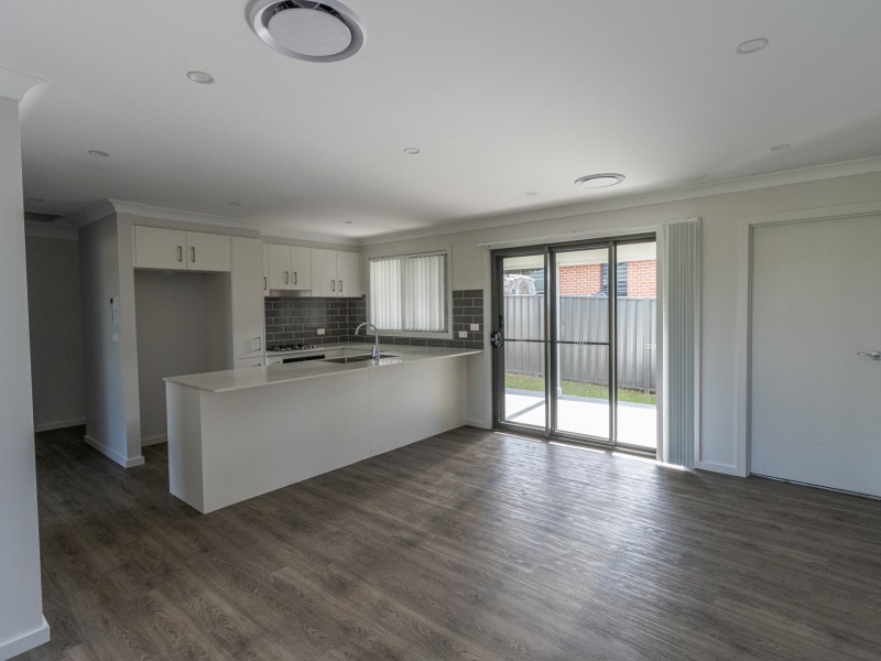 33A Bexhill Avenue, Sussex Inlet NSW 2540