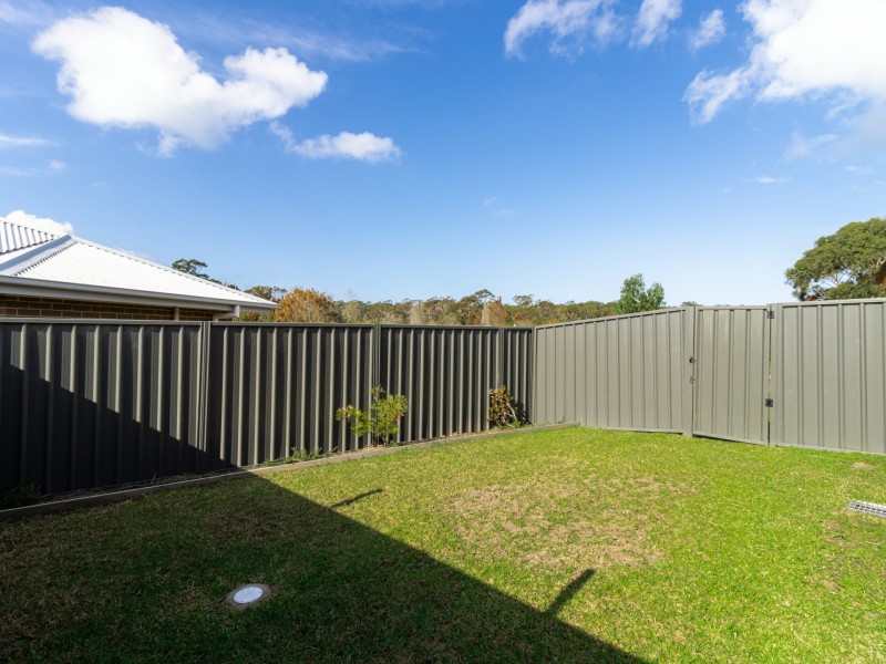 33A Bexhill Avenue, Sussex Inlet NSW 2540