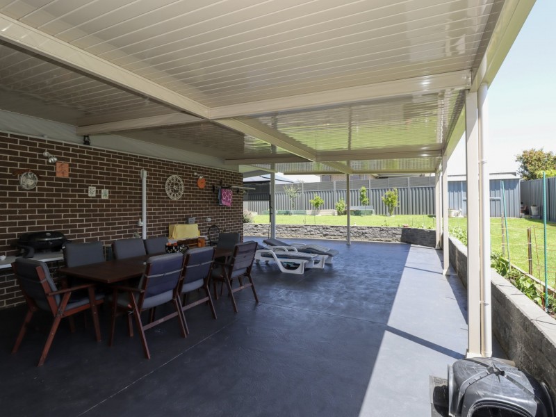 4 Chichester Road, Sussex Inlet NSW 2540