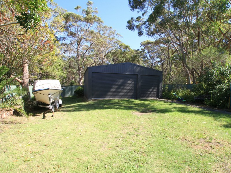 43 Government Road, Sussex Inlet NSW 2540