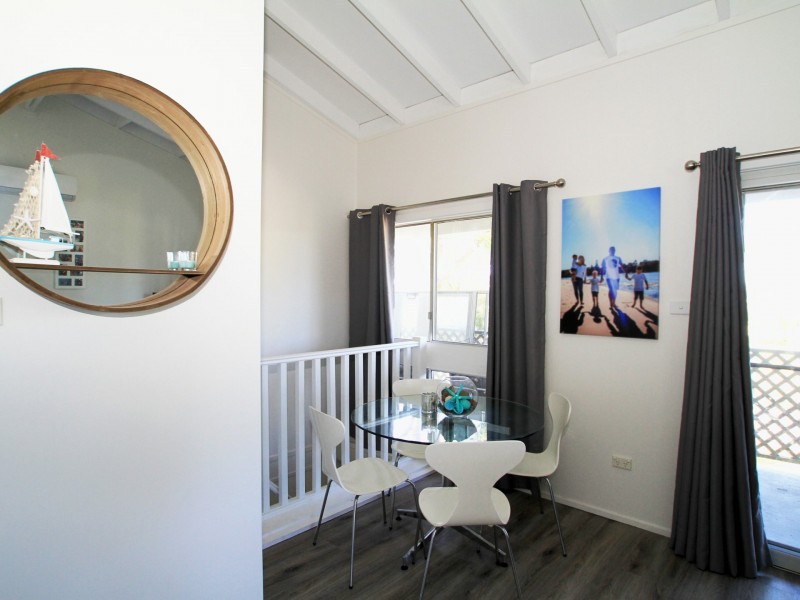 43 Government Road, Sussex Inlet NSW 2540