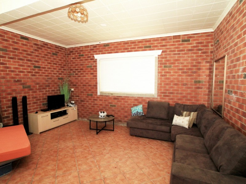 43 Government Road, Sussex Inlet NSW 2540