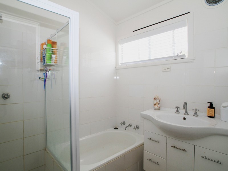 43 Government Road, Sussex Inlet NSW 2540