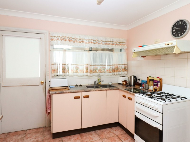 41 Lyons Road, Sussex Inlet NSW 2540