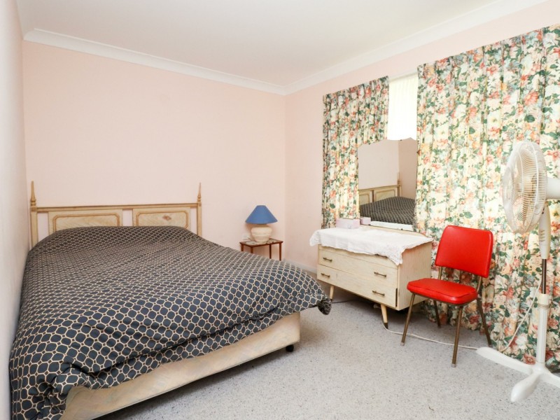 41 Lyons Road, Sussex Inlet NSW 2540