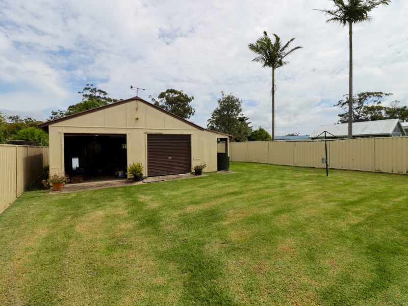41 Lyons Road, Sussex Inlet NSW 2540